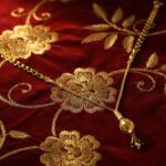 GOLD ELEGANT KNOT MANGAISUTRA