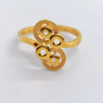 UNIQUE CLUSTER GOLD RING