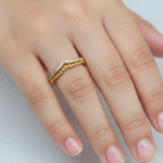 CROWN DAZZLING ENGAGEMENT RING